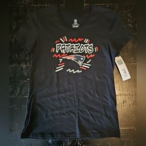 NFL New England Patriots Girls Black V-Neck T Shirt New With Tags Size XL 14/16